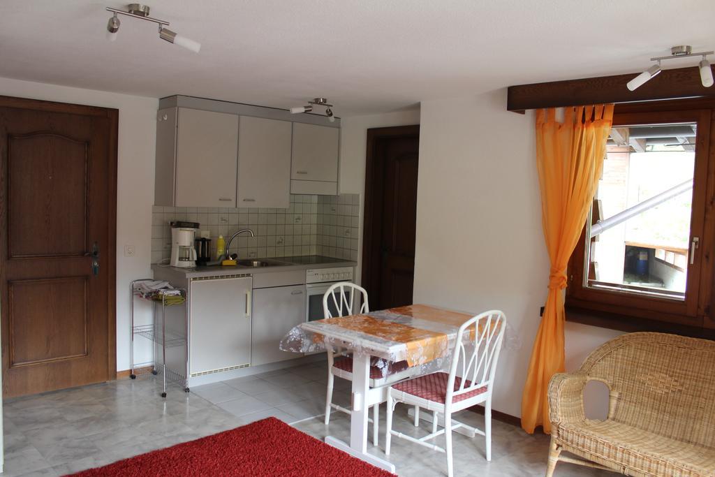 Ferienwohnung Silberdistel, Saastalstrasse 178 Ngoại thất bức ảnh